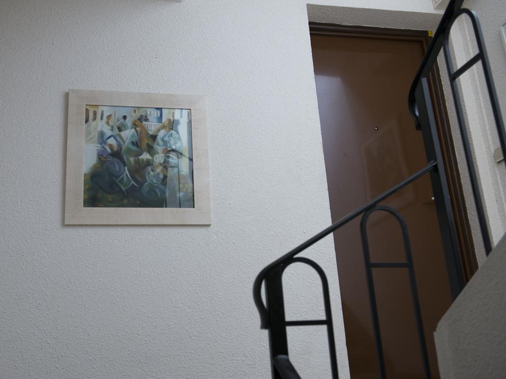 Appartement Aloa Carcassonne Bagian luar foto